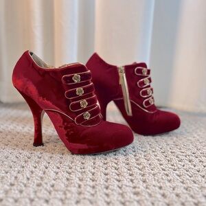 Dolce & Gabbana Stiletto Booties